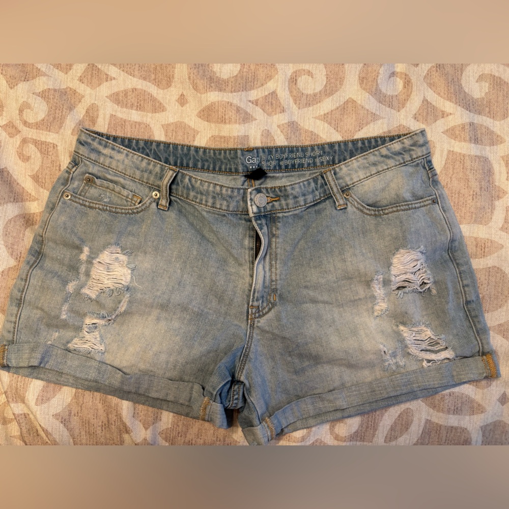 Gap Sexy Boyfriend Shorts